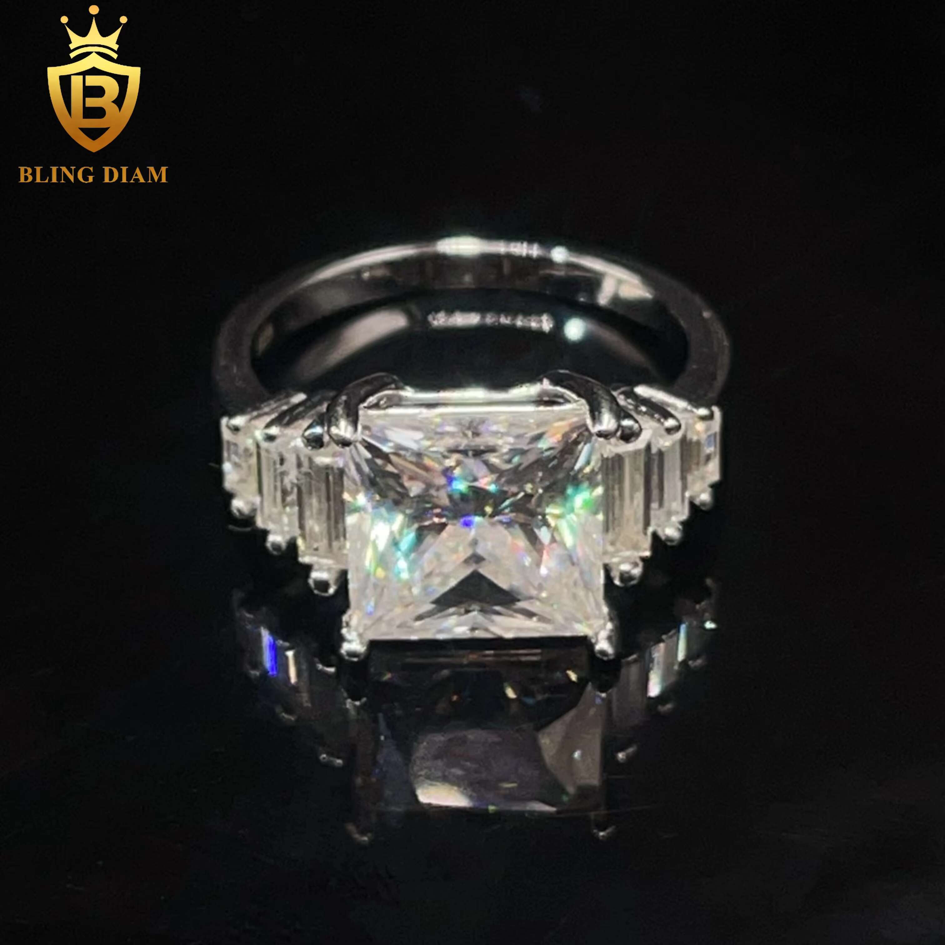 Luxury Women Jewelry Engagement Ring 925 Silver VVS Moissanite Big Diamond Square Cut Wedding Rings Gift