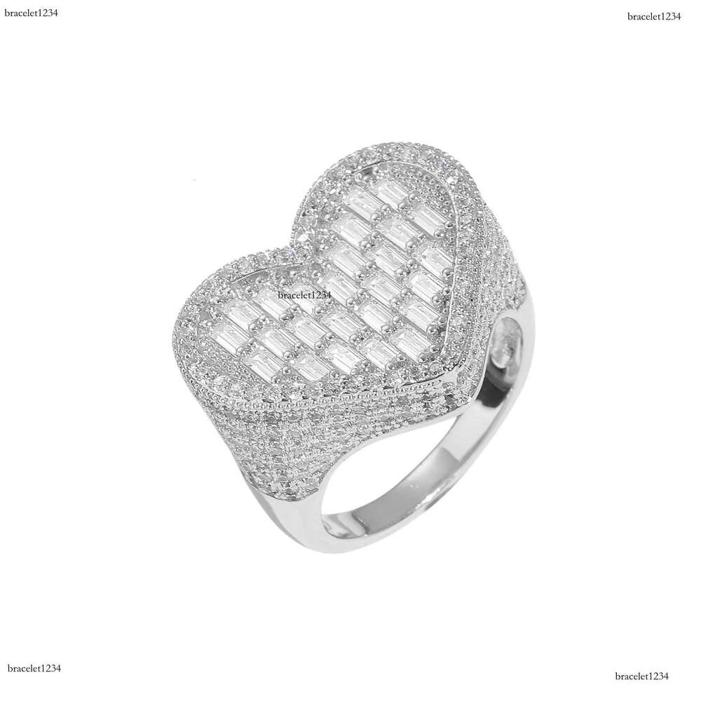 Luxury designer Ice out VVS Moissanite, heart-shaped hip hop rings for men and women