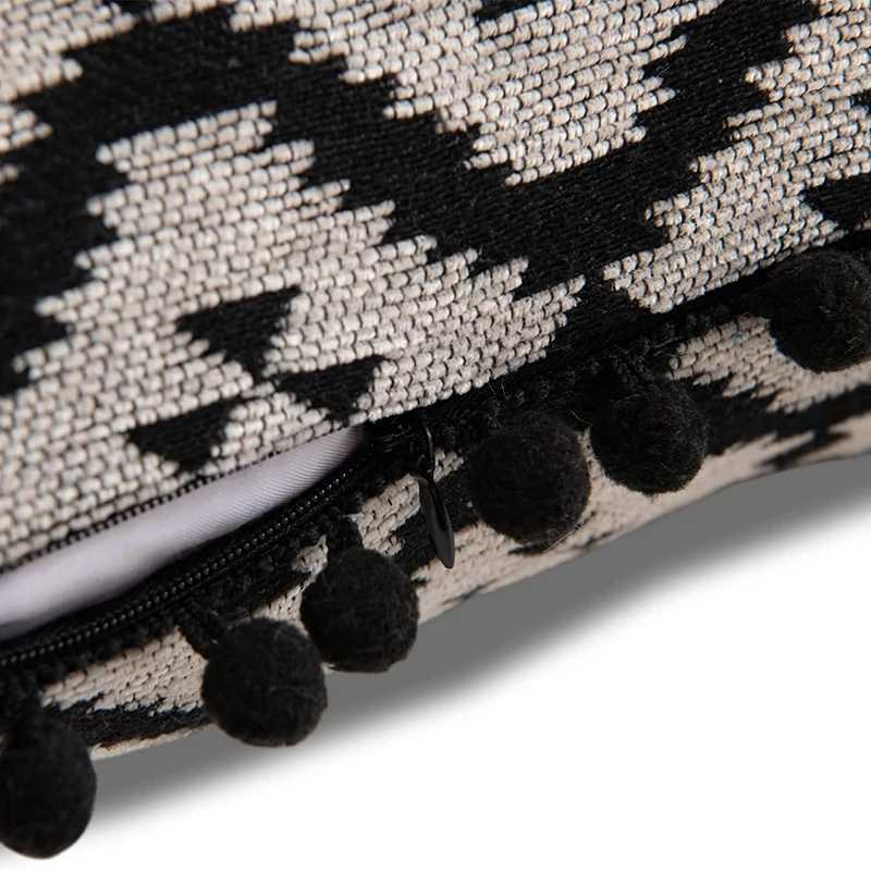 45x45cm Boho Throw Pillow Covers with Pompom Cute Black and White Modern Throw Pillows Case Aesthetic Textured Pillow Cover G251124