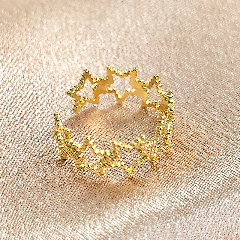 Top source hollowed out star studded cool style niche titanium for women with adjustable stainless steel ring opening