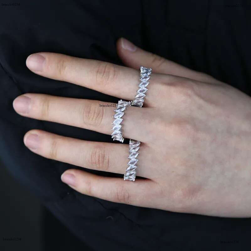 Sterg Sier Horse Eye Ring Fashion Women Finger Jewelry Iced Out Bg Cubic Zirconia Paved Cz Wedding Rings