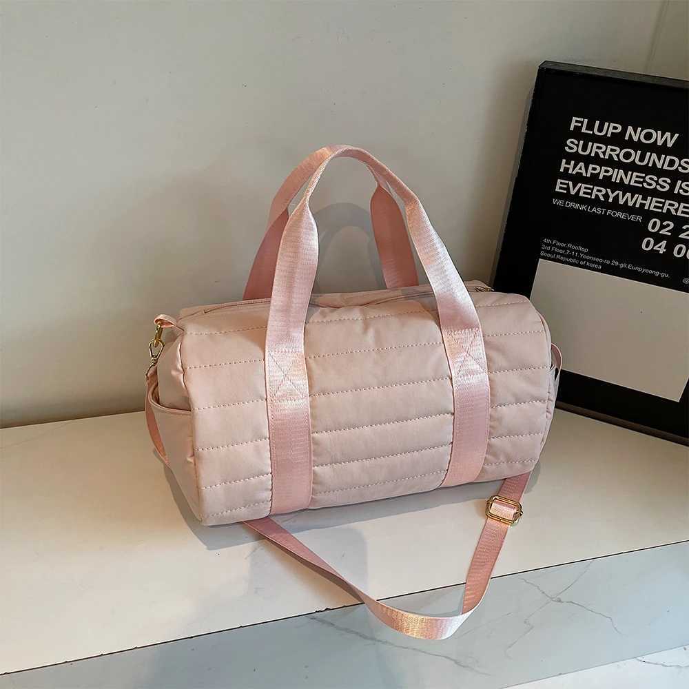 Designer Large Capacity Travel Handbag for Women 2025 New Summer Casual Lightweight Large Capacity Cross Y251124