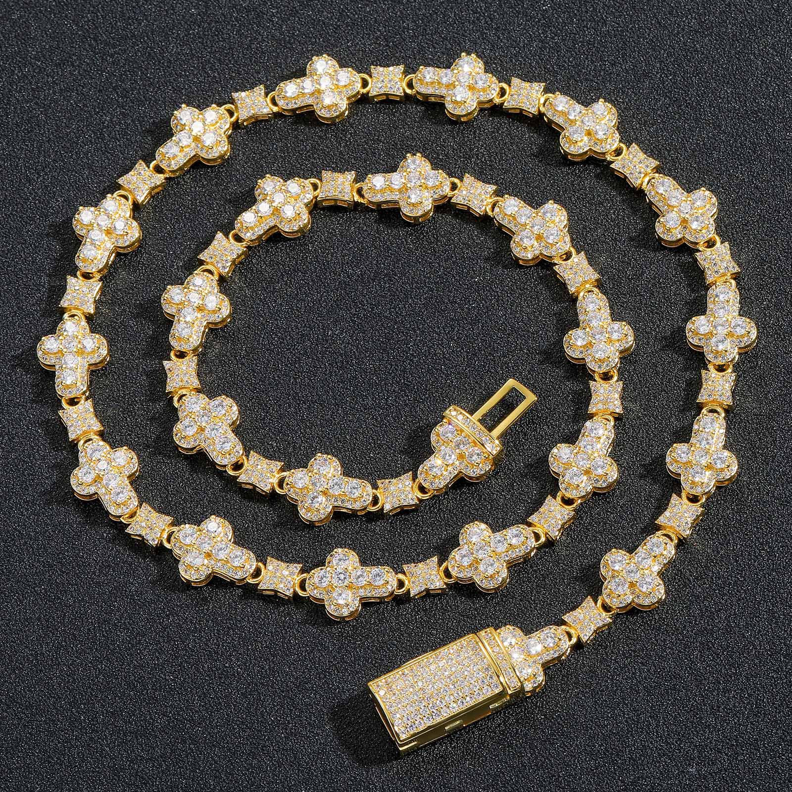 Luxury fashion hip-hop accessories, 10mm VVS cross Mosan stone necklace, free delivery of European and American trends for men and women.