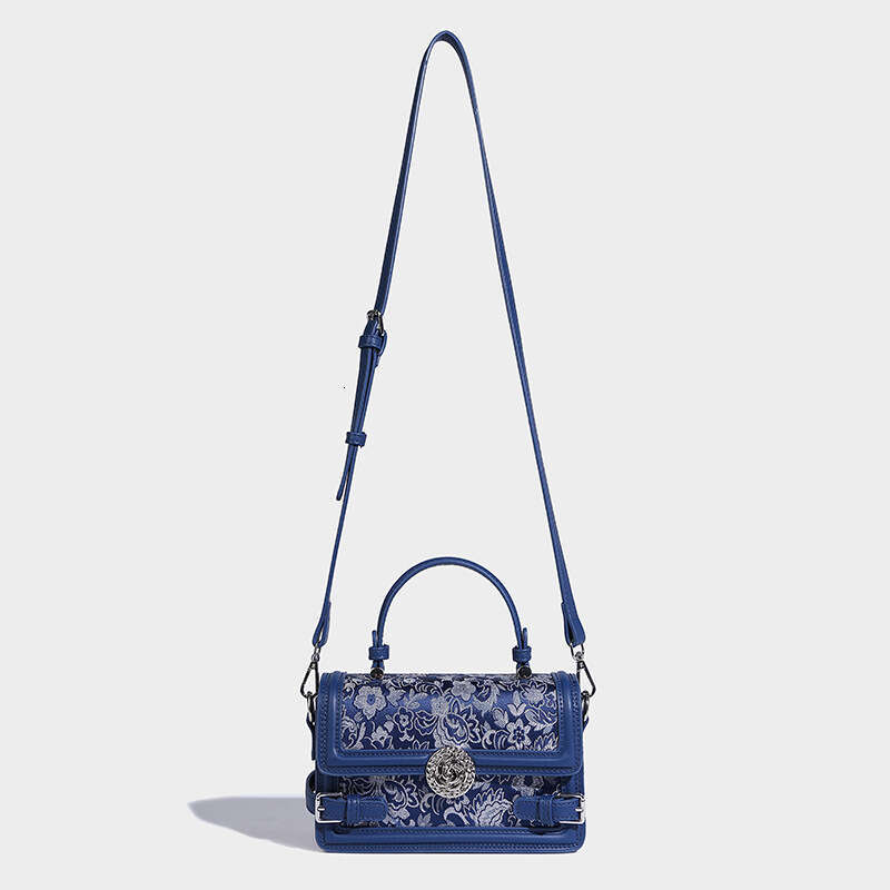 Designer Women's Bag New Chinese Embroidered Design Handbag Fashionable, Lightweight, Luxury Small Square Commuter Shoulder Bag
