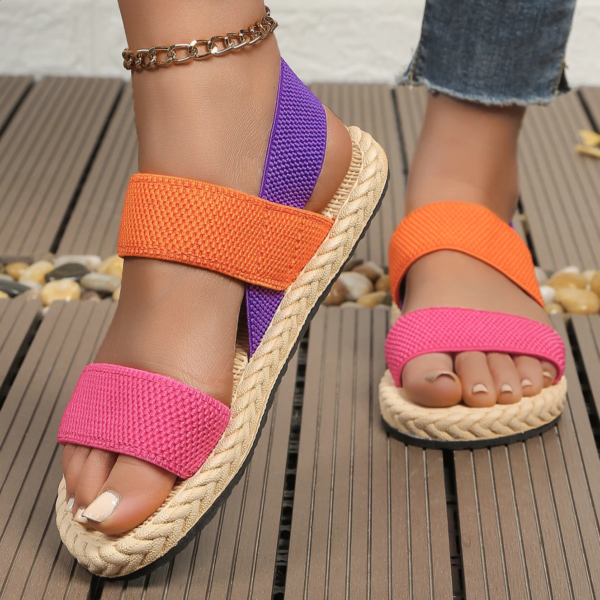 Womens fashion trend anti-slip wear-resistant multi-color matching elastic flat sandals 250418