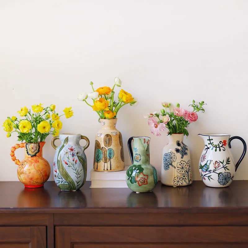 Ceramic Vase High-end Hand-painted Flower and Bird Art Vase Modern Light Luxury Flower Arrangement Vase Water Flower Cultivator C251124