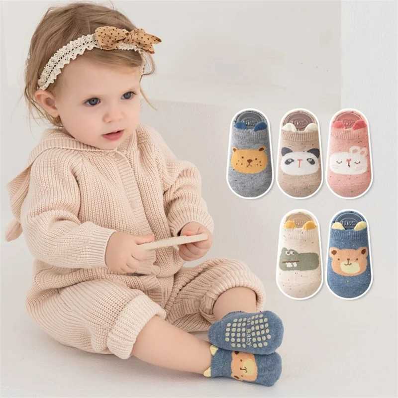 Kids Floor SOCKS 0-5 Years Soft Cotton Anti-slip Sports SOCKS for Baby Toddler Boys Girls Autumn Winter Home Wear G251124