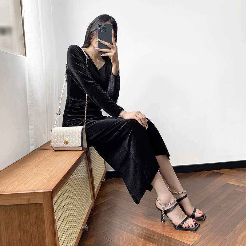 Woman Sandals New Fashionable Square Open Toe High Heeled Shoes With Chain Huizhou Women S Shoes Slim Heels Black Sexy Sandals
