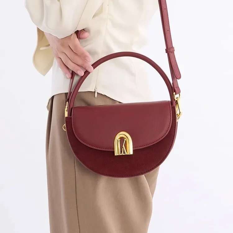 2024 New Women's Crossbody High-End Feel Soft Leather Single Shoulder Bag Neutral Simple Style Lightweight For Commuting