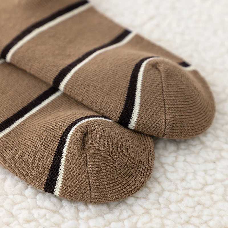 Five pairs of boys socks for autumn and winter trendy and versatile alphabet striped looped mid-calf socks G251124