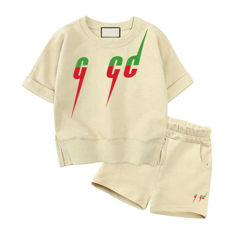 Kids Designer Clothes Chlidren Sport Suits Unisex Designers Baby Clothes Luxury Tops Baby Boys -5 Letter Printing Shirt Baby Girl Short DLG2504248