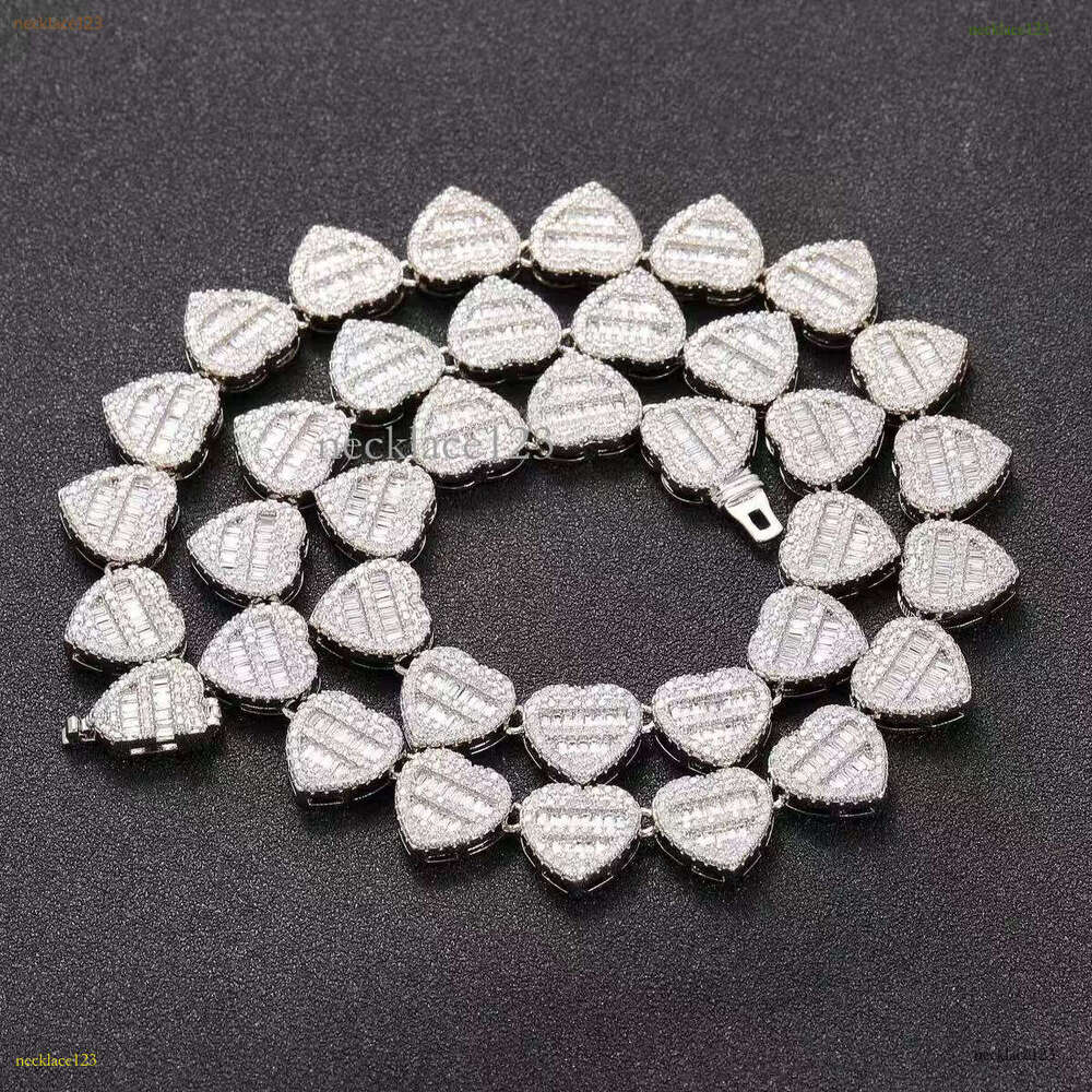 Women Heart-shaped Necklace Fine Jewelry Fashion Sier Iced Out Dia Vvs Moissanite Hip Hop Cuban Chain