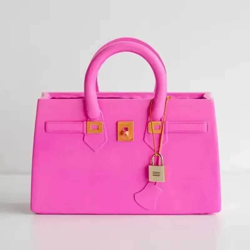 Creatitive Resin Flowers Bag Vase Modern Home Decoration Luxury Dried Flowers Pots Tabletop Ornaments Art Flower Vases Sculpture C251124