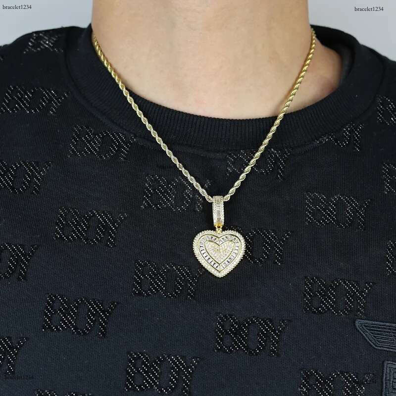 2025 New Fashion Lover Bg 5A Cz Heart Pendant Necklace Iced Out Cubic Zirconia Charm Hip Hop Jewelry for Girls Women Gift