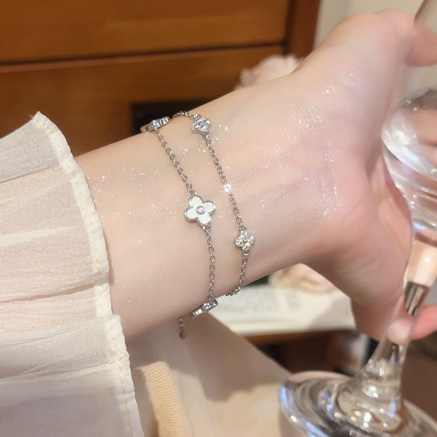 18K Real Gold Plated Flower Adjustable Simple Fashion Daily Versatile Bracelet Light Luxury High-end Feel Jewelry - view 3