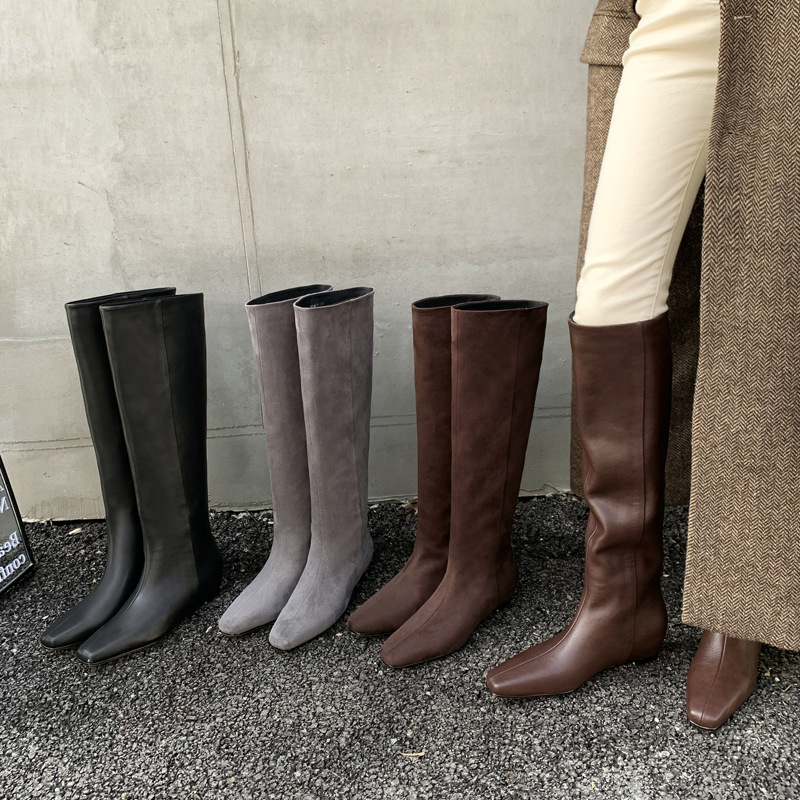 European style sleeveless long boots for winter 2026, with additional lining, medium heel, small square toe, genuine leather full-length boots for women Z250909