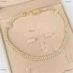 2023 Iced Out Jewelry 10mm Stone Vvs Moissanite Dia 10k Real Gold Cuban Necklace