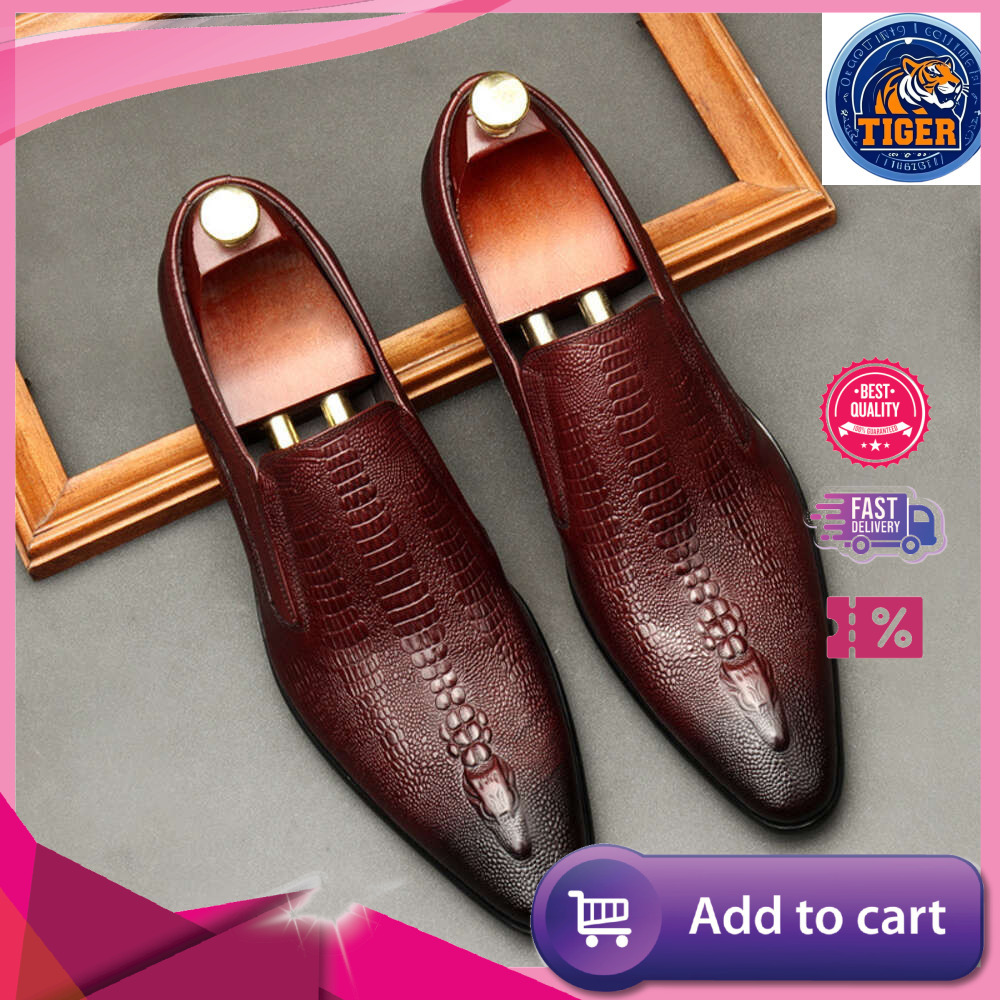Ddmytiger Breathable crocodile print pointed toe leather shoes, business formal men's shoe covers, summer British trendy men's groom suit le