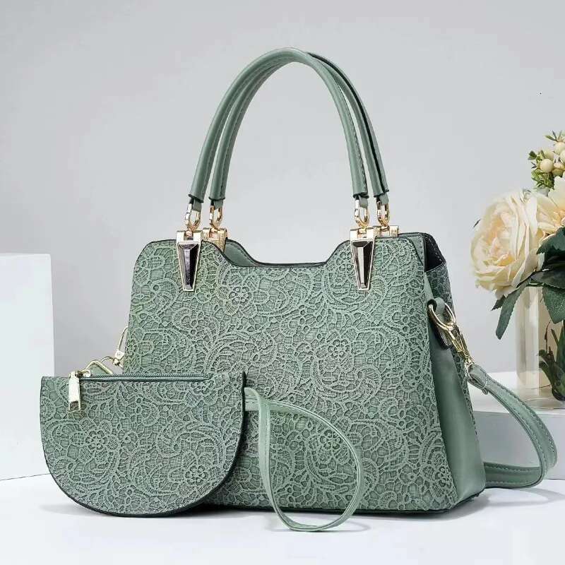 Large -Capacity Temperament Women Bag 2024 New Two -Piece Hand Handbag Fashion Printing Shoulder Crossbody Bags