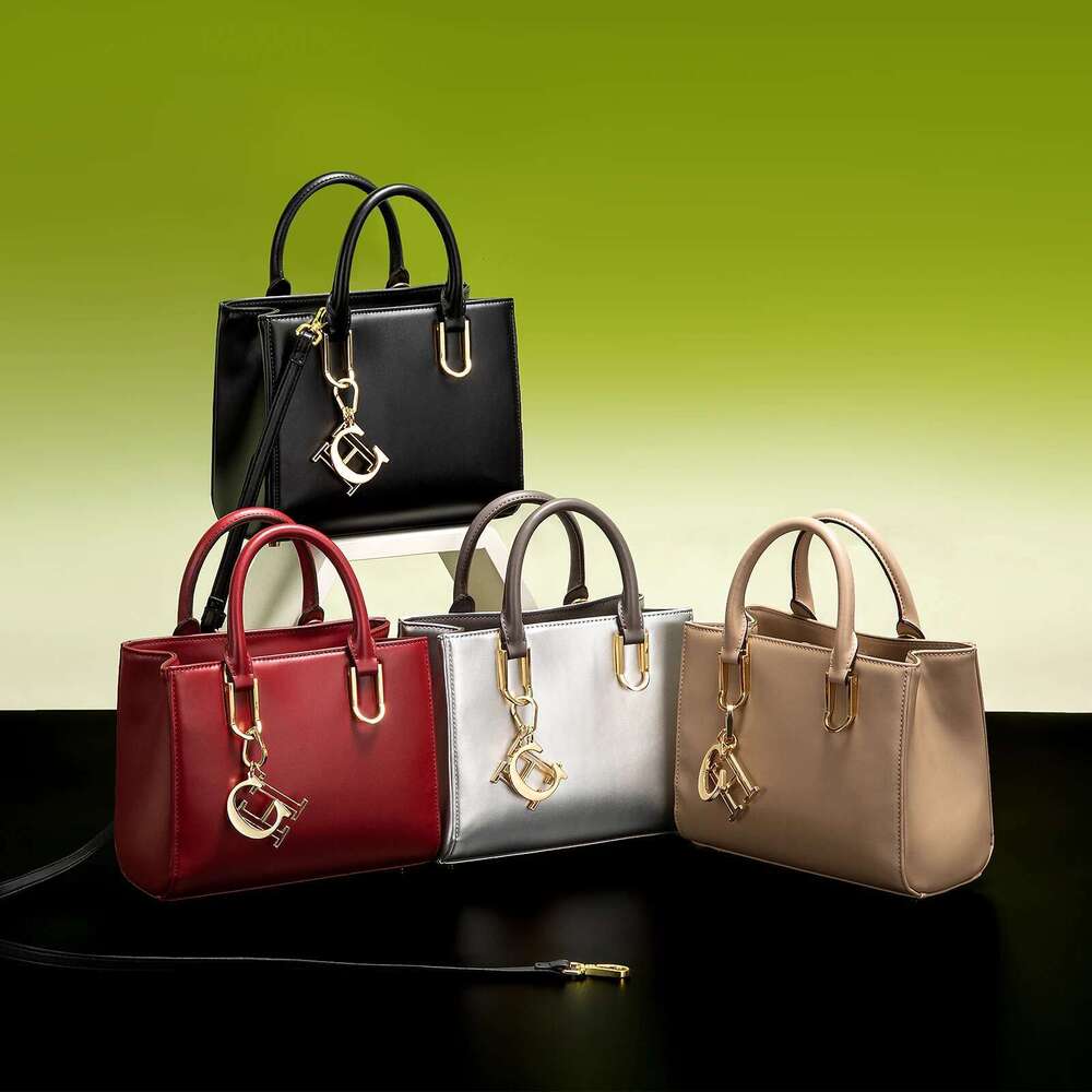 CHCH Women's Shoulder New Sier Simple Handbag High Quality Banquet Bag