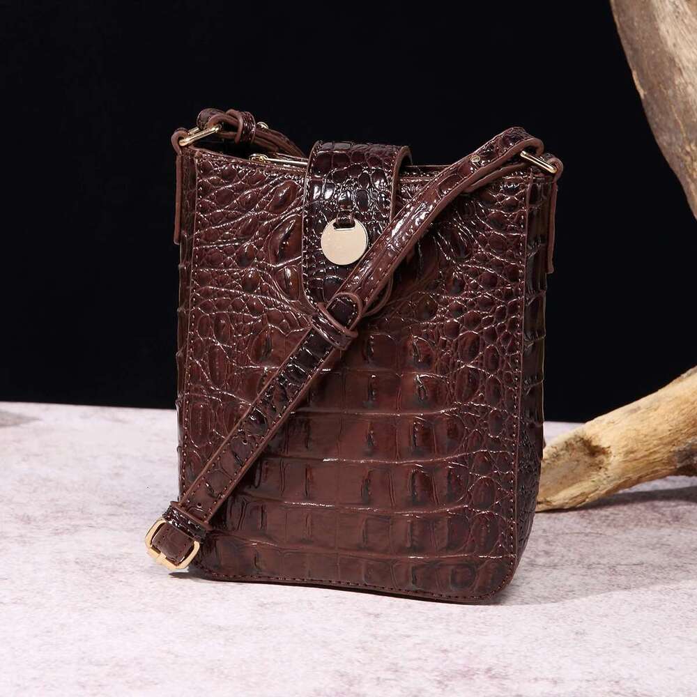 Luxury Designer Crocodile Emed Women's Leather Satchel Purse Elegant Crossbody Bag