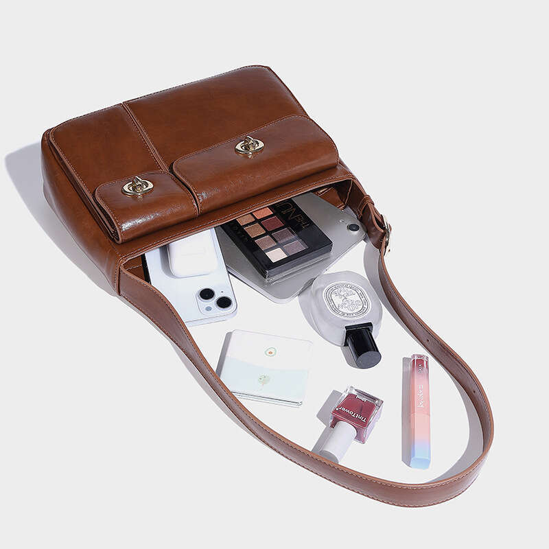 niche design twin autumn and winter new commuting versatile armpit diagonal cross double mouth mailman bag