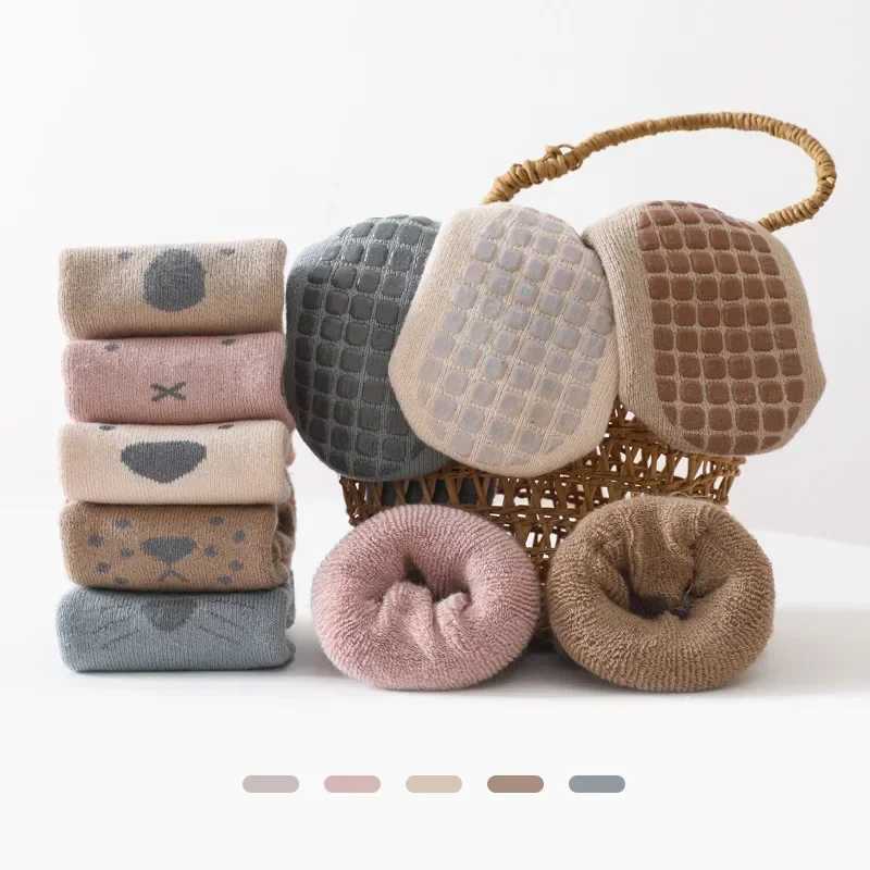 Baby Winter Thicken SOCKS Terry Knee High SOCKS Girls Newborn Warm Stuff Boys Toddler Floor Anti Slip CHIldren Cotton G251124