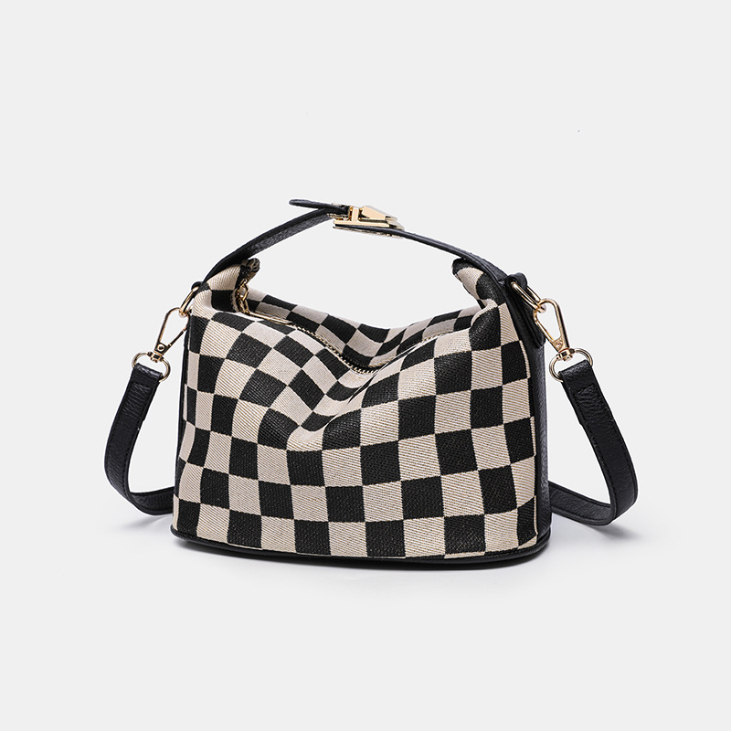 checkerboard lunch box bag with niche design, simple retro handbag, single shoulder crossbody small square bag