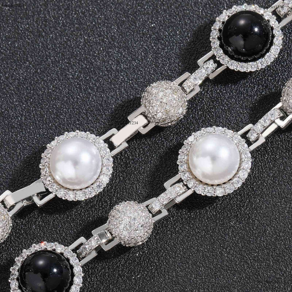Luxury hip hop micro-inlaid sterling silver ice out VVS Moissanite black and white pearl necklace, men and women's cascading chain Free delivery