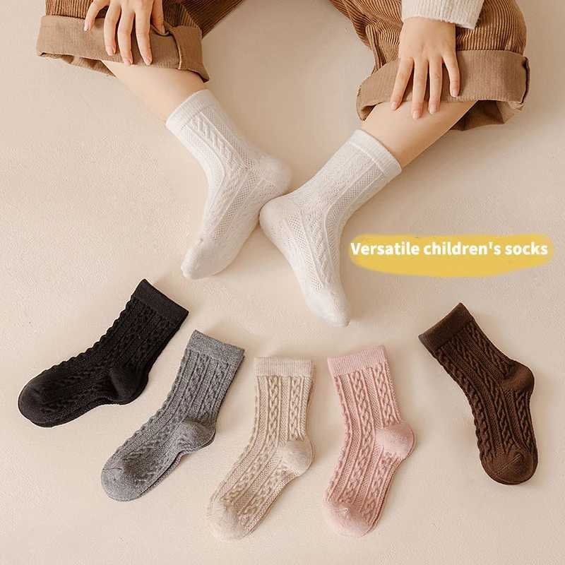 4-Pair Pack Solid Color Cable-Knit Mid-Calf Socks for Girls Soft Warm Comfortable Girls Socks for All Seasons G251124
