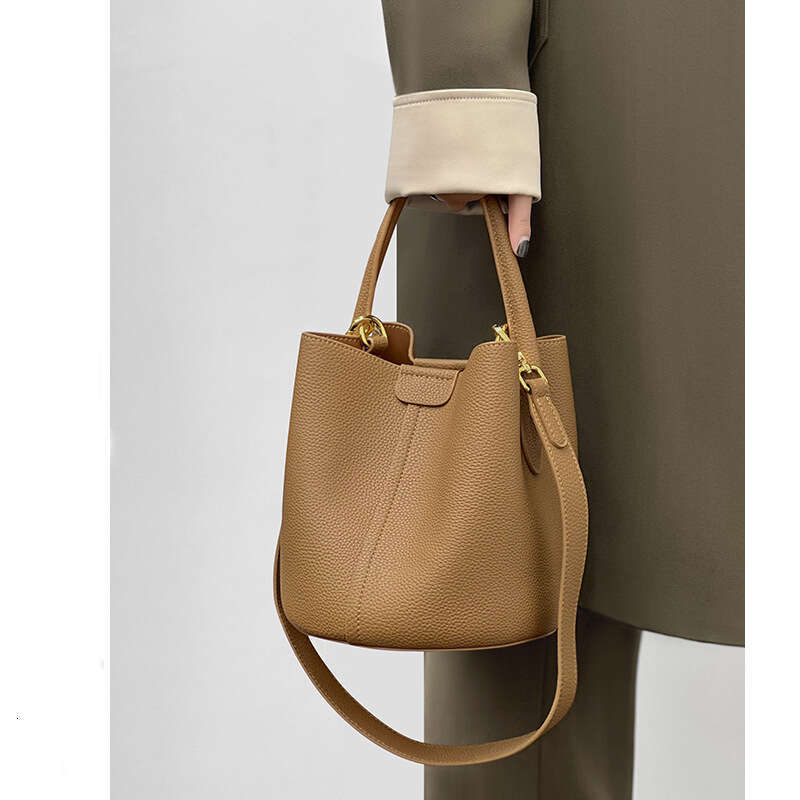 High End Handbag For Women Summer New Fashion This Year S Popular Versatile Commuting Bucket Crossbody Bag