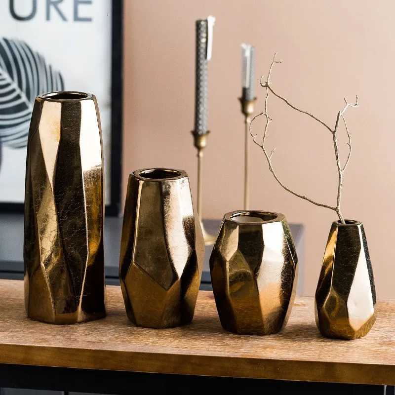 Nordic Light Luxury Gold Geometric Irregular Vase European and American Electroplated Ceramic Dry Flower Decoration Ornaments C251124