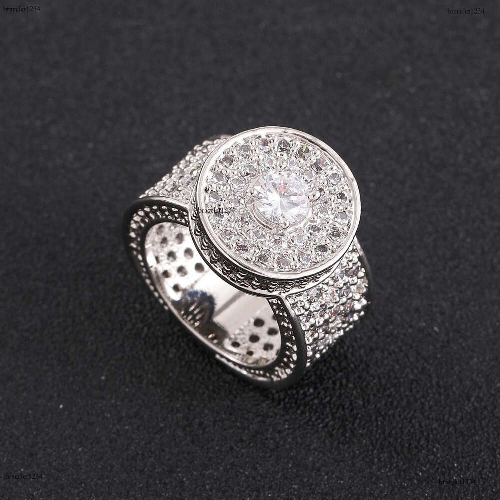 Luxury designer Hip-hop Men's oversize with real gold plating and micro-inlaid ice out VVS Moissanite, hip-hop rings for men and women