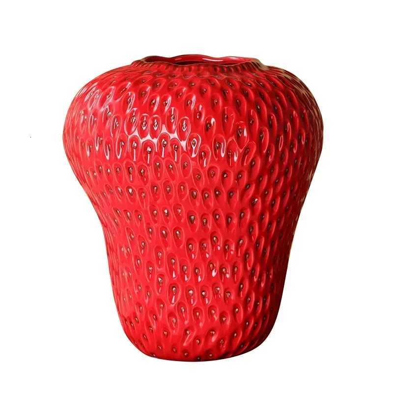 Ceramic Vases Cartoon Strawberry Vase Flowerpot Girl Children Room Living Room Decor Flower Pot Home Decoration Accessories C251124