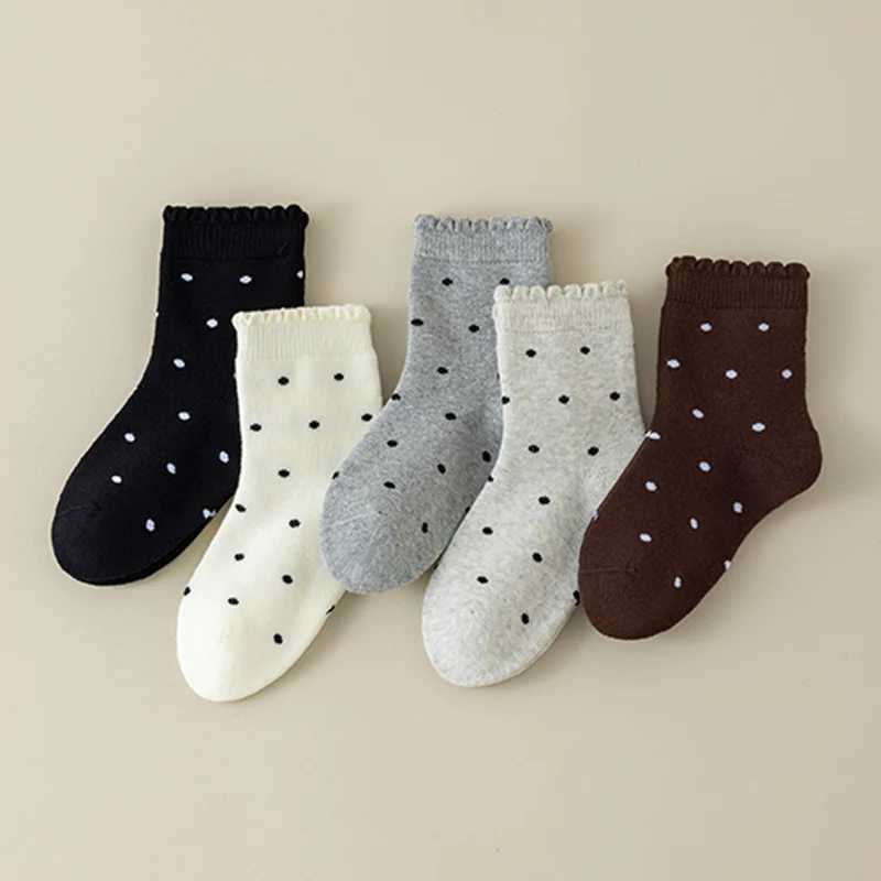 Five pairs of girls winter thickened looped socks soft and comfortable warm and versatile with polka dots G251124