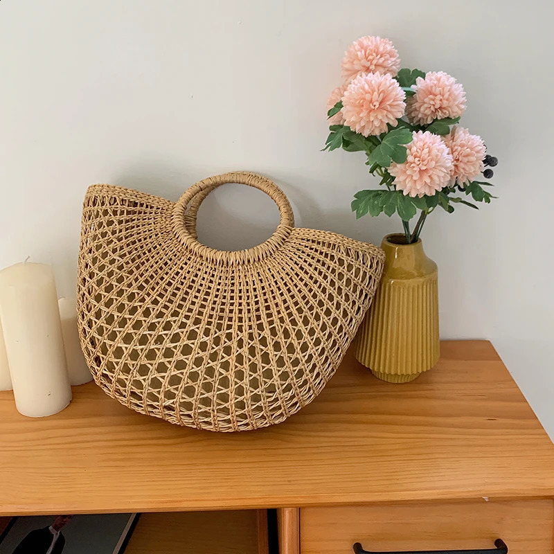 Hollow er Beach Shoulder Bag High Quality Straw Handbag Women Summer Raffia Woven Travel Basket Tote Bags 250417