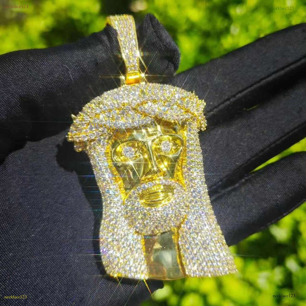 Ready To Ship Iced Out Jesus Head Moissanite Dia Sier Hip Hop Pendant For Tennis Cuban k Chain