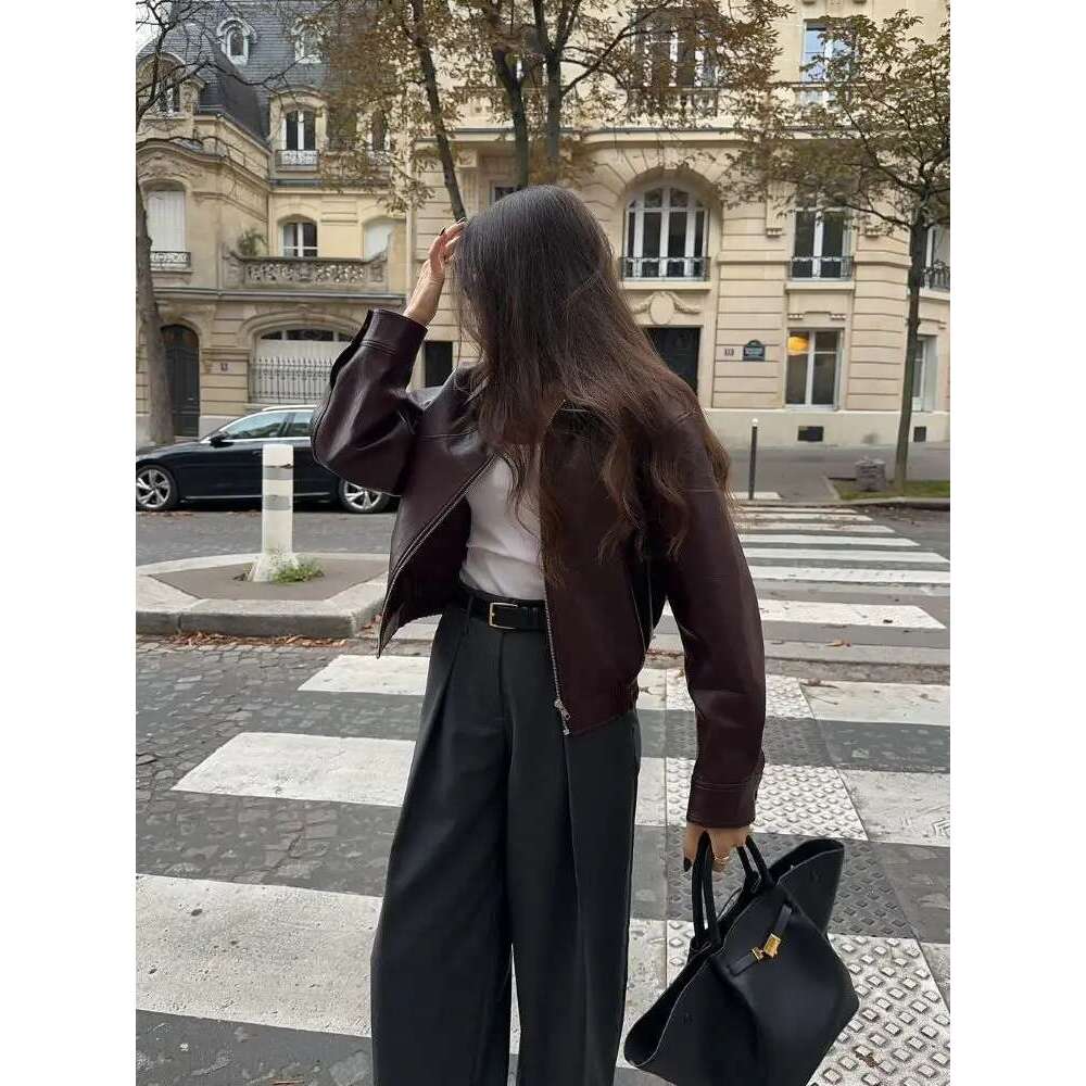 Designer Clothes Women Fashion Solid Zipper Short Bomber Leather Coat Chic Lapel Long Sleeves Cropped Jackets 2025 New Female High Street Outwear