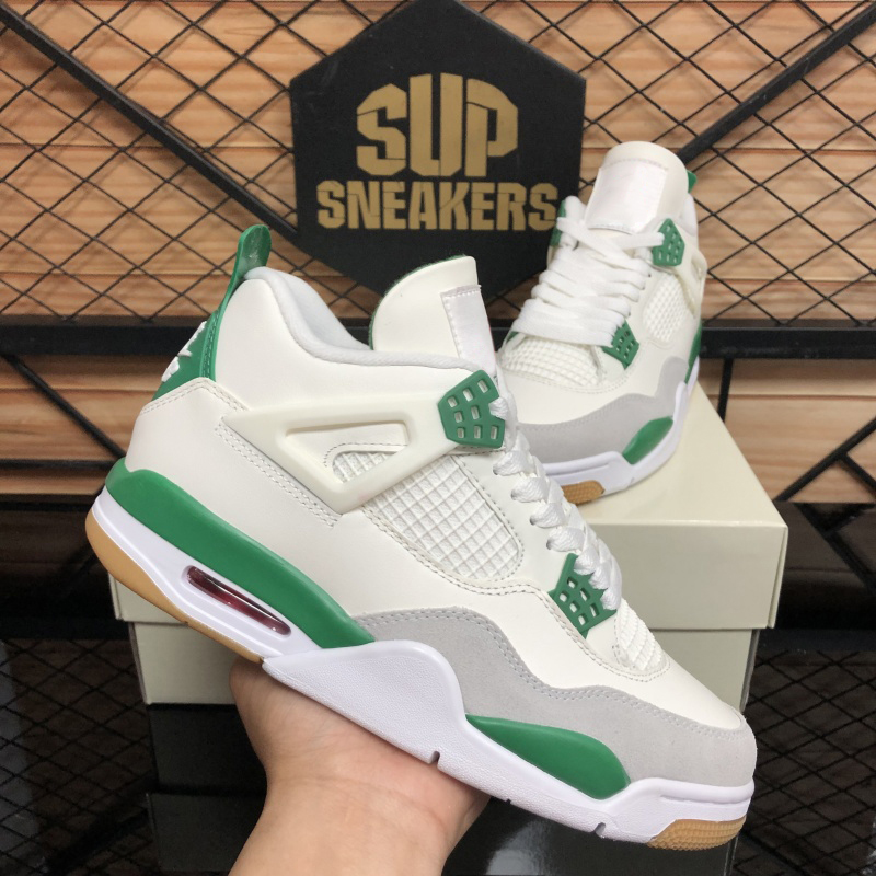 Top Designer Men Women 4 Basketball Shoes Classical 4s Panda Military Black Cat White Oreo Lightning Outdoor Brick By Brick Sports Trainers Sneakers With Box