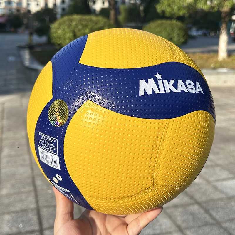 High Quality MIKASA Competition Indoor and Outdoor Training Volleyball Size 5 v200 v300w Balls PU Seamless volleyball ballT251124