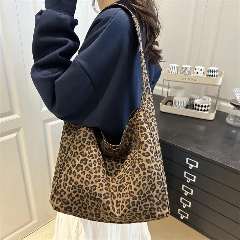 Retro Leopard Print Armpit Bag Womens Lazy Style Versatile Portable Shoulder Bag Large Capacity Shopping Messenger Bag 251124 - view 3
