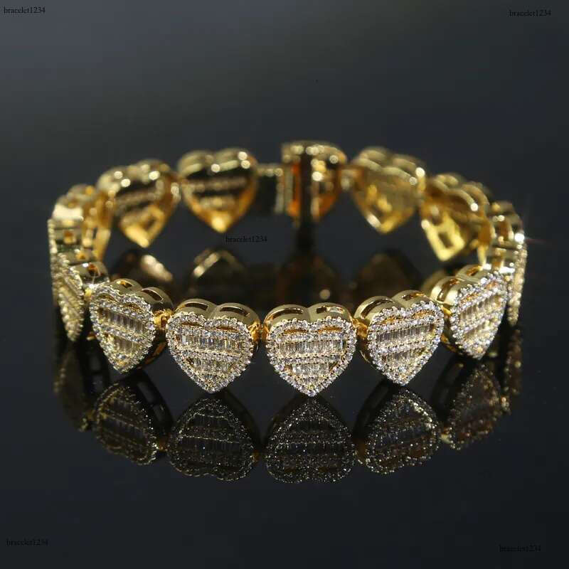 Luxury designer Heart-shaped tennis Bracelet Women's full Spread Ice Out VVS Moissanite Bracelet Hip Hop Jewelry Gift Free shipping