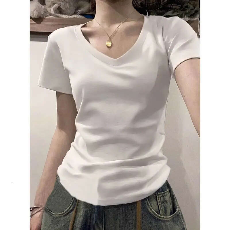 Pure cotton American V-neck shoulder short sleeved T-shirt for women in the summer of 2025, basic with inner lining and college style top