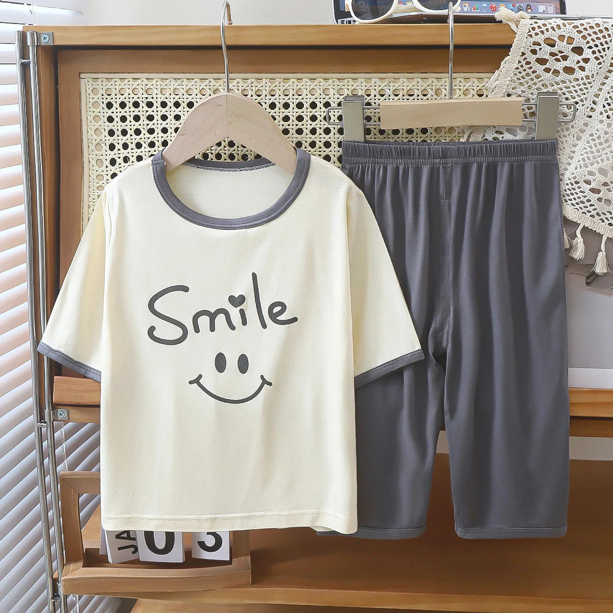 Childrens sleepwear lounge set mens clothing girls fashion summer thin medium and large childrens 250422