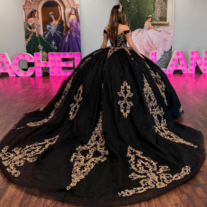 Black Quinceanera Dresses Off Shoulder Ball Gown Sweet 16 Dress Gold Applique Lace Birthday Party Vestidos 15 De Anos