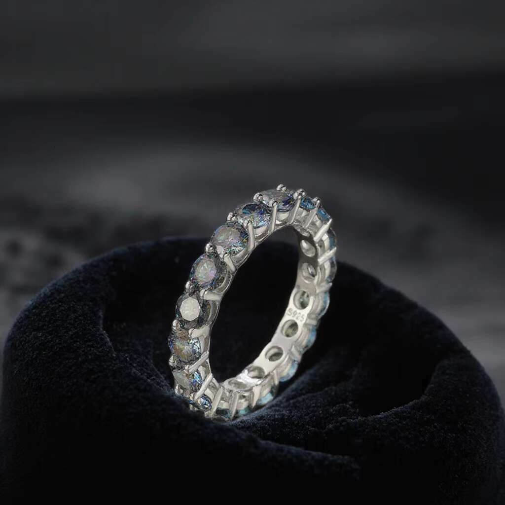 Wholesale 30 Points Yellow Pink Red Blue Moissanite Ring 14K 18K Gold Wedding Moissanite Eternity Band Ring