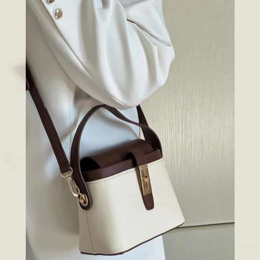 2024 Popular Trendy High-Quality Box Crossbody Shoulder Bag Leather Women's Bags New Messenger Handbag