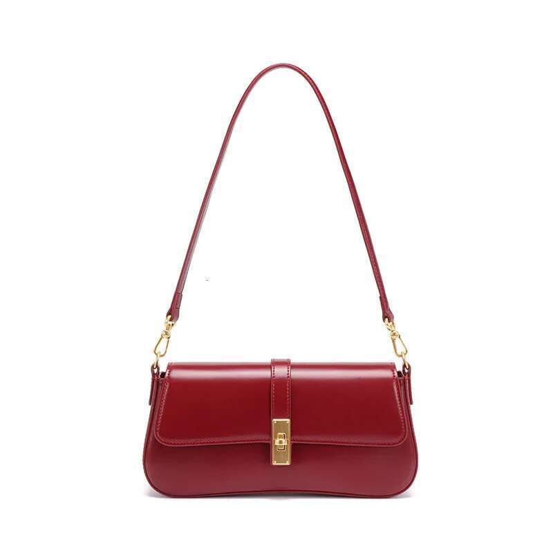 Designer Bag 2025 Fashion New Arrival Shoulder Bag With Luxurious Lock Buckle Commuting And Evening Party Handbags For Women Luxury Bag