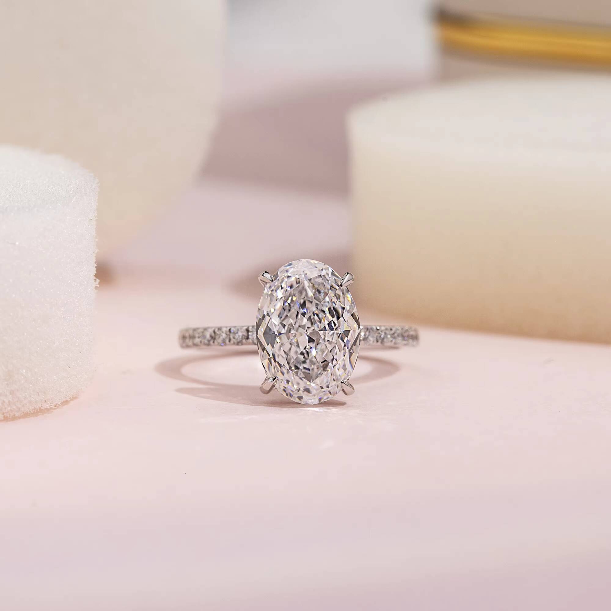 Custom Jewelry Engagement Wedding 18k White Gold Oval 1CT 15CT 2CT 3CT IGI Lab Grown Diamond Ring