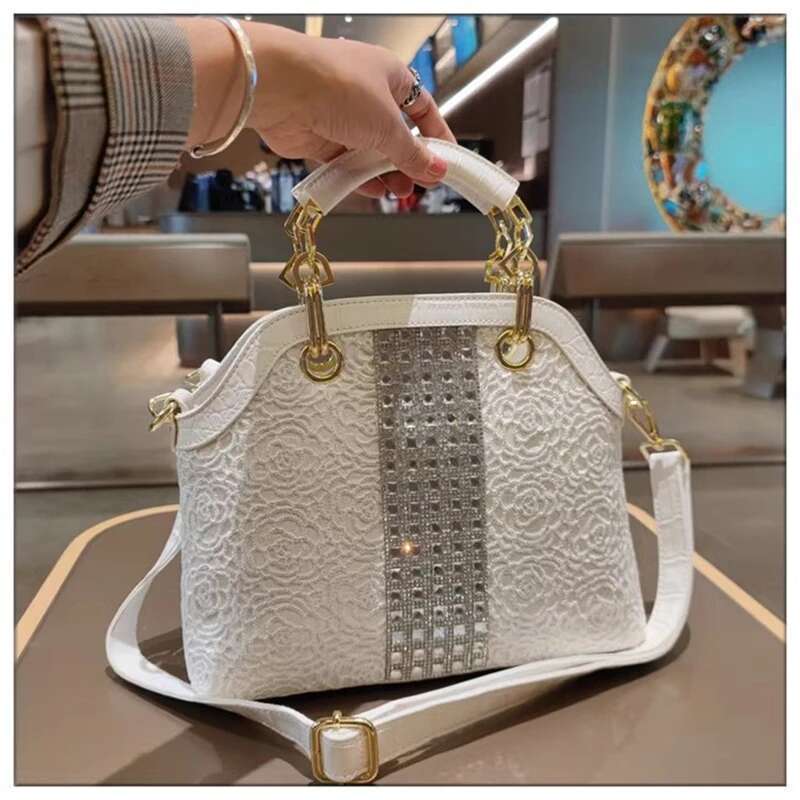 Spring and autumn new lace rhinestone patent leather handbag banquet dress large-capacity one-shoulder cross-body women's bag